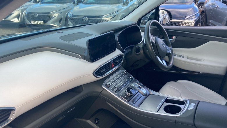 Hyundai SANTA FE 1.6 TGDi Hybrid Ultimate 5dr 4WD Auto Hybrid Estate